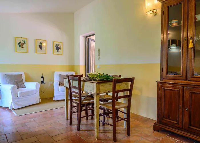 Podere Vigliano شقة فندقية 4*