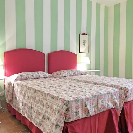 Podere Vigliano Aparthotel *