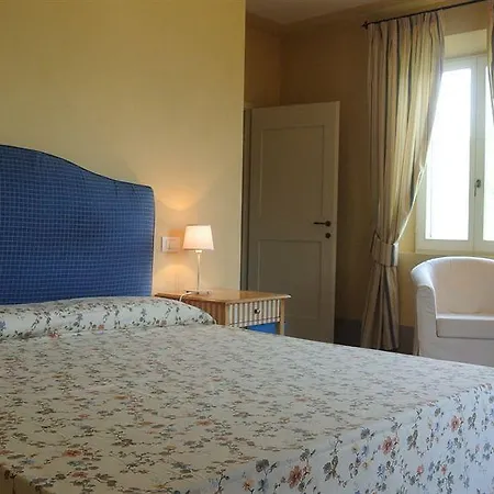 Podere Vigliano Aparthotel *