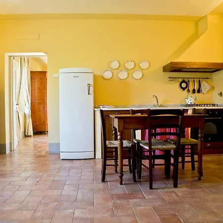 Podere Vigliano Aparthotel *